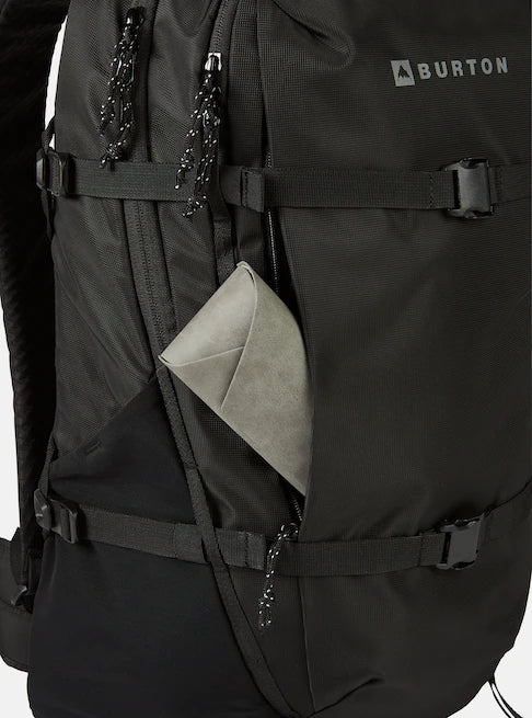スノーボード ケース バートン BURTON Day Hiker 30L Backpack Forest Moss 25-26 送料無料 日本正規品 予約商品 店頭受け取り可能