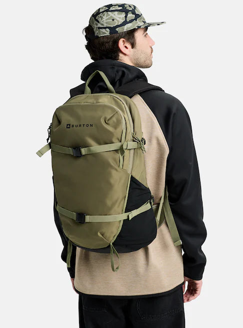 スノーボード ケース バートン BURTON Day Hiker 30L Backpack Forest Moss 25-26 送料無料 日本正規品 予約商品 店頭受け取り可能