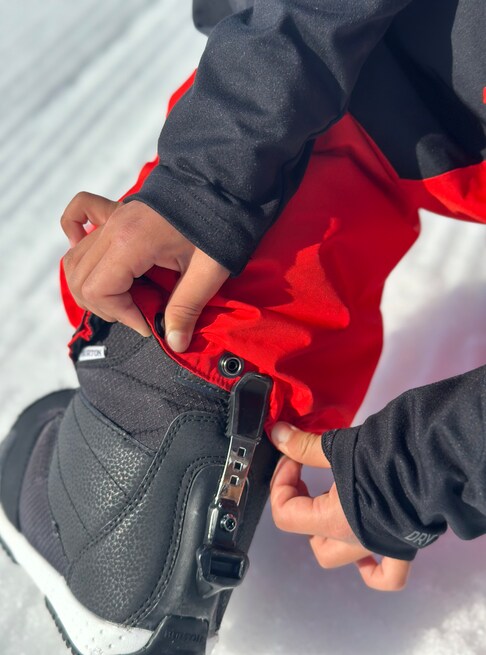 スノーボード ウェア バートン BURTON Powline GORE-TEX 2L Bib Pants Flame Scarlet / True Black キッズ 25-26 送料無料 日本正規品 予約商品 店頭受け取り可能