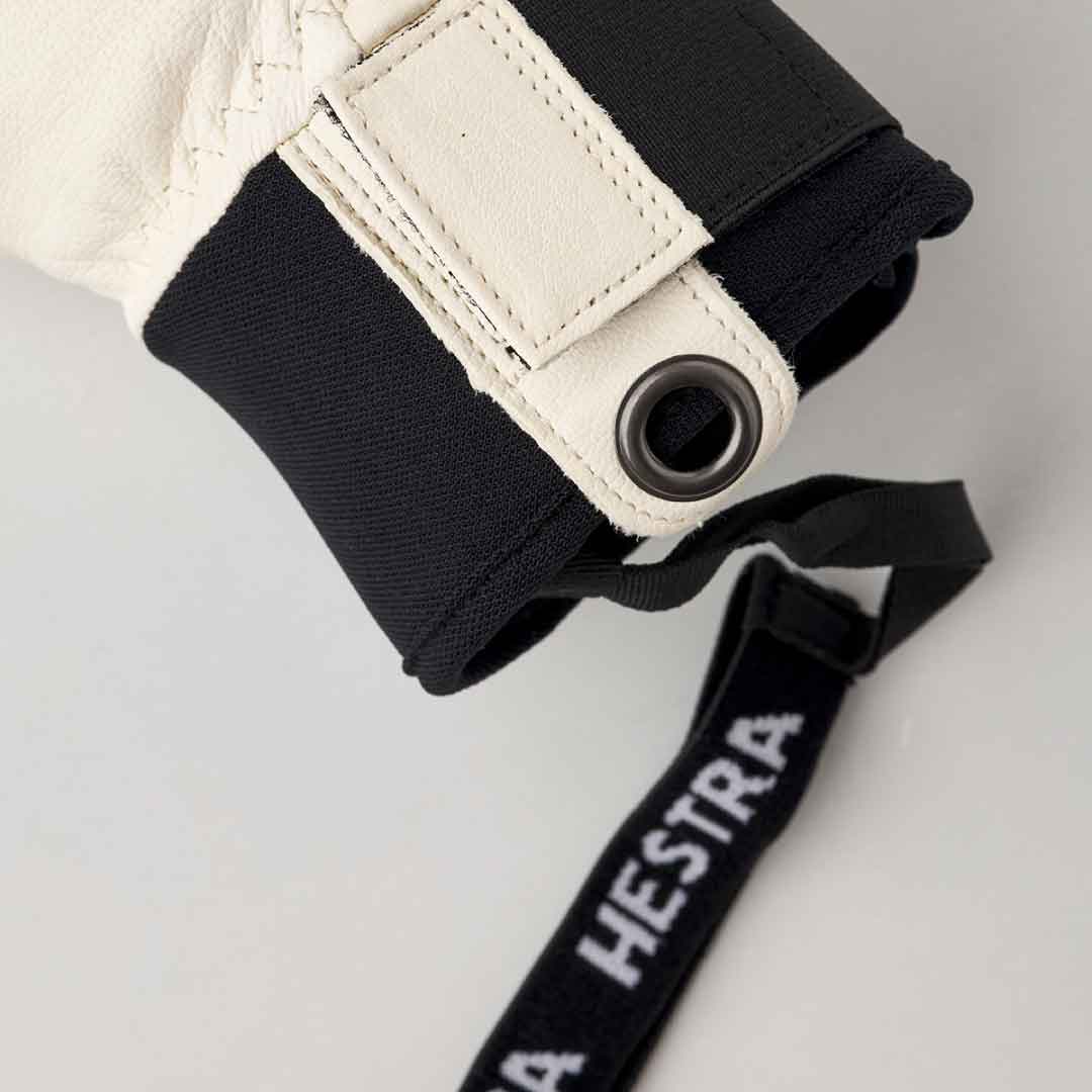 25-26 HESTRA Fall Line Almond White スノーボード 日本正規品 早期予約