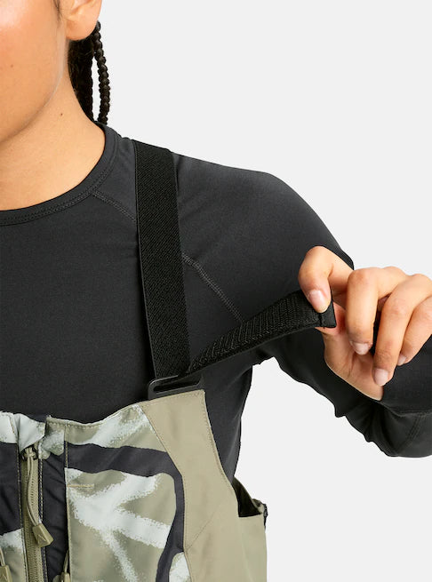 スノーボード ウェア バートン BURTON W Reserve 2L Bib Pants Graffiti Camo / Forest Moss 25-26 送料無料 日本正規品 予約商品 店頭受け取り可能
