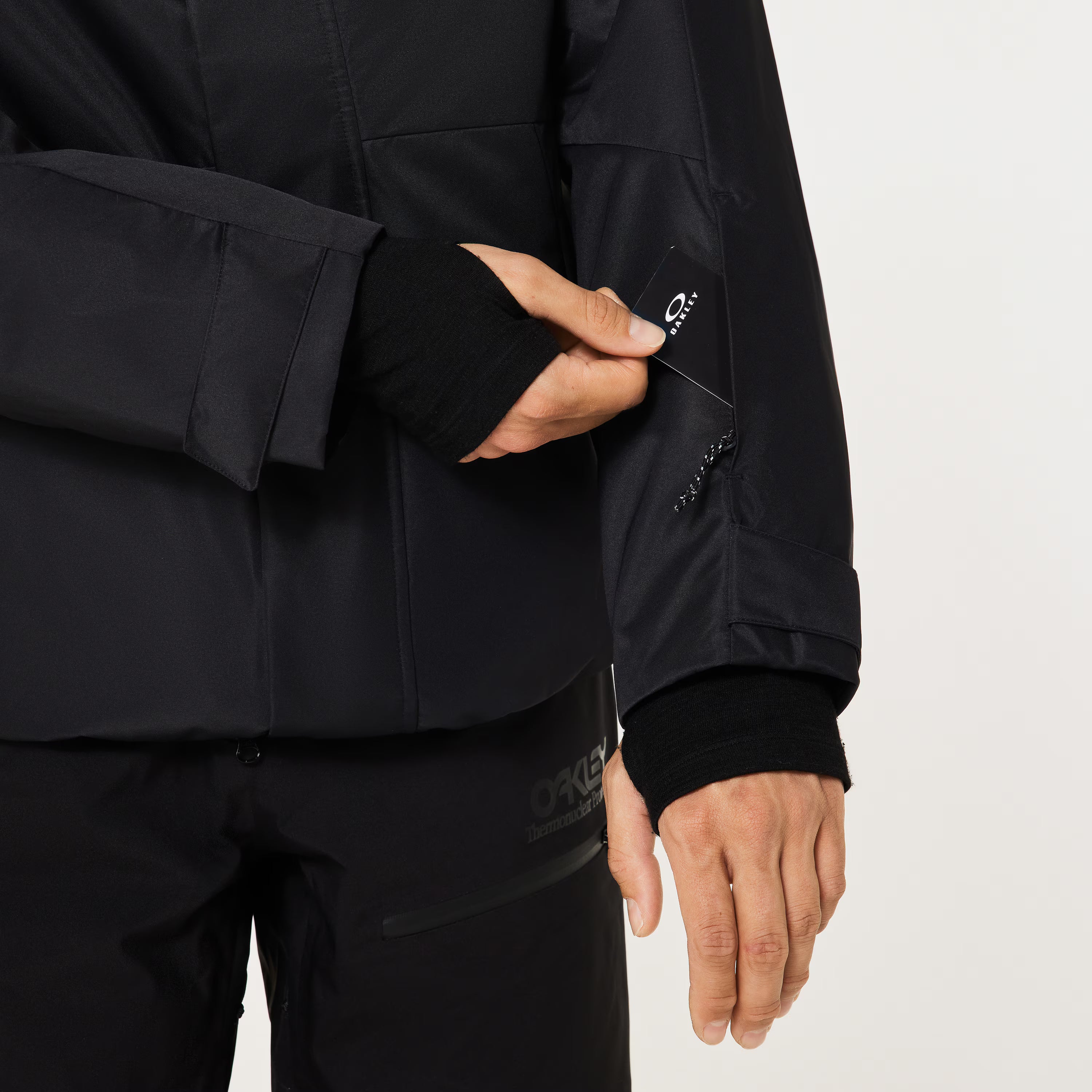 スノーボード ウェア オークリー OAKLEY RANGE RC JACKET 2.0 BLACKOUT 送料無料 日本正規品 予約商品 店頭受け取り可能