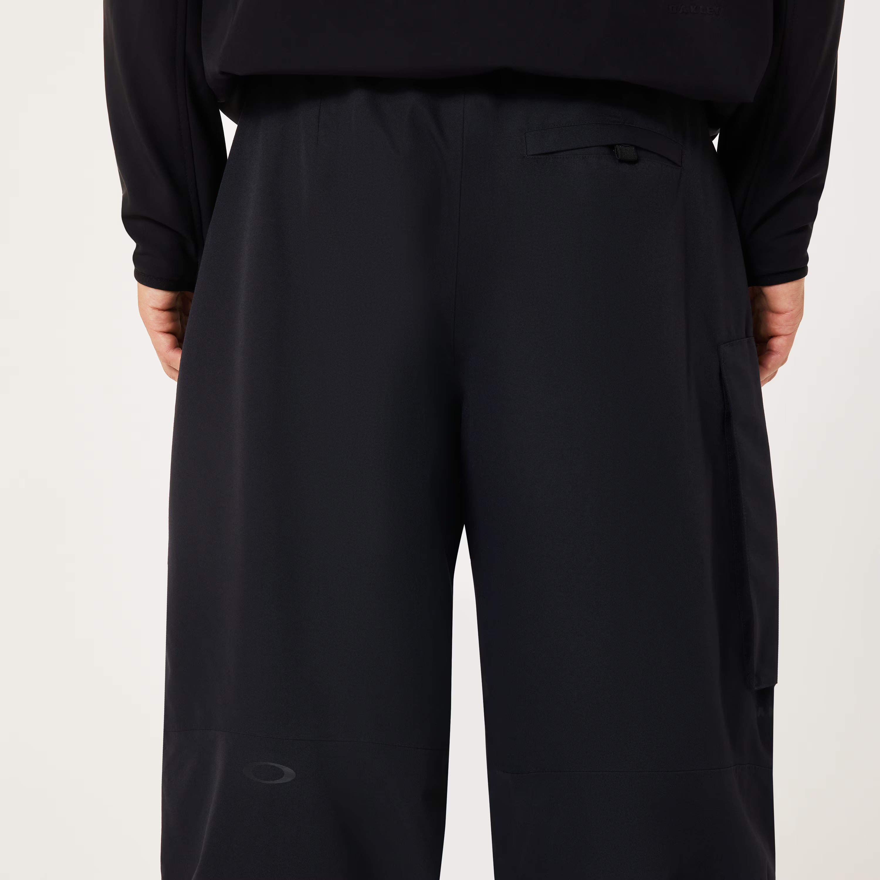 スノーボード ウェア オークリー OAKLEY CHANNEL CARGO PANT BLACKOUT 送料無料 日本正規品 予約商品 店頭受け取り可能