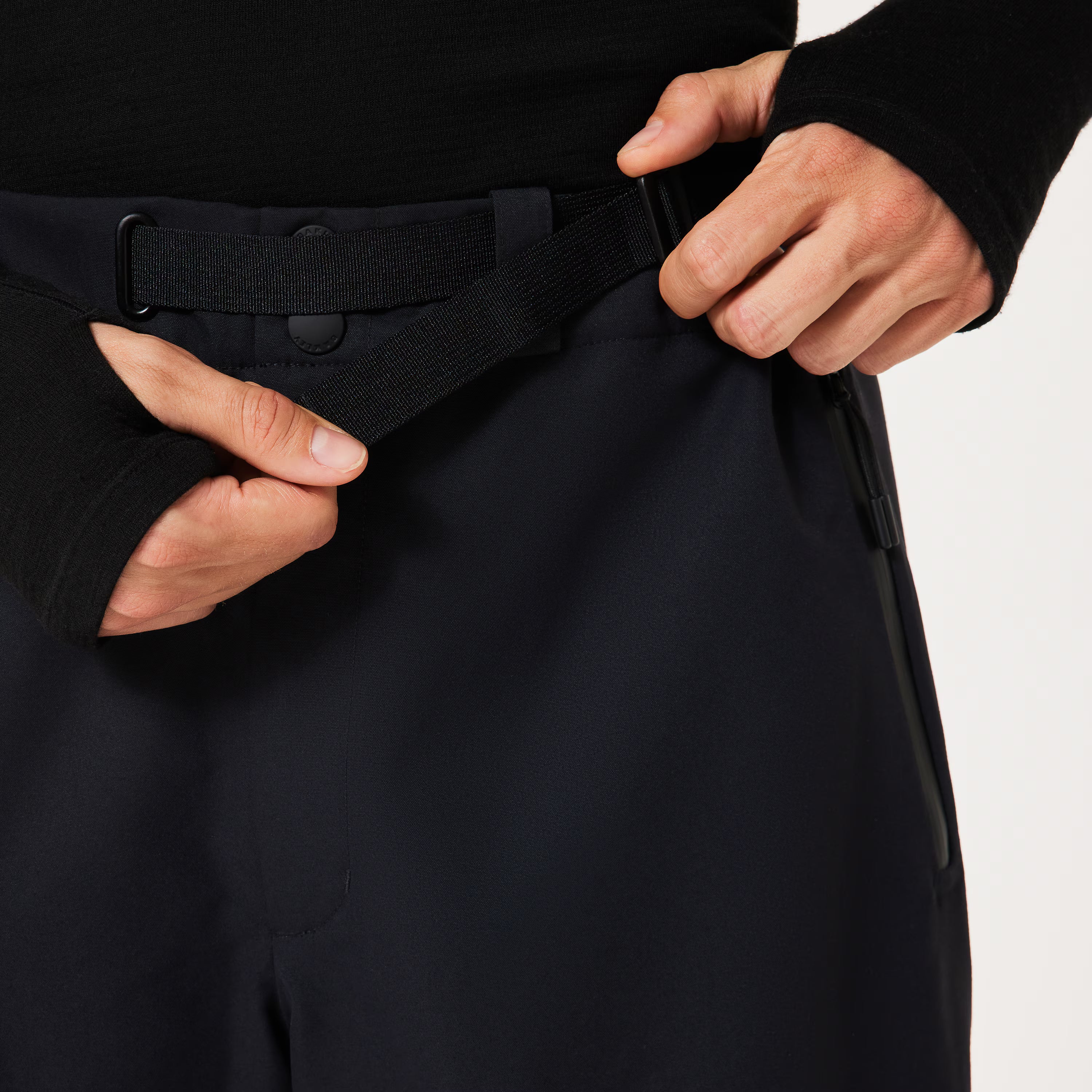 スノーボード ウェア オークリー OAKLEY CHANNEL CARGO PANT BLACKOUT 送料無料 日本正規品 予約商品 店頭受け取り可能