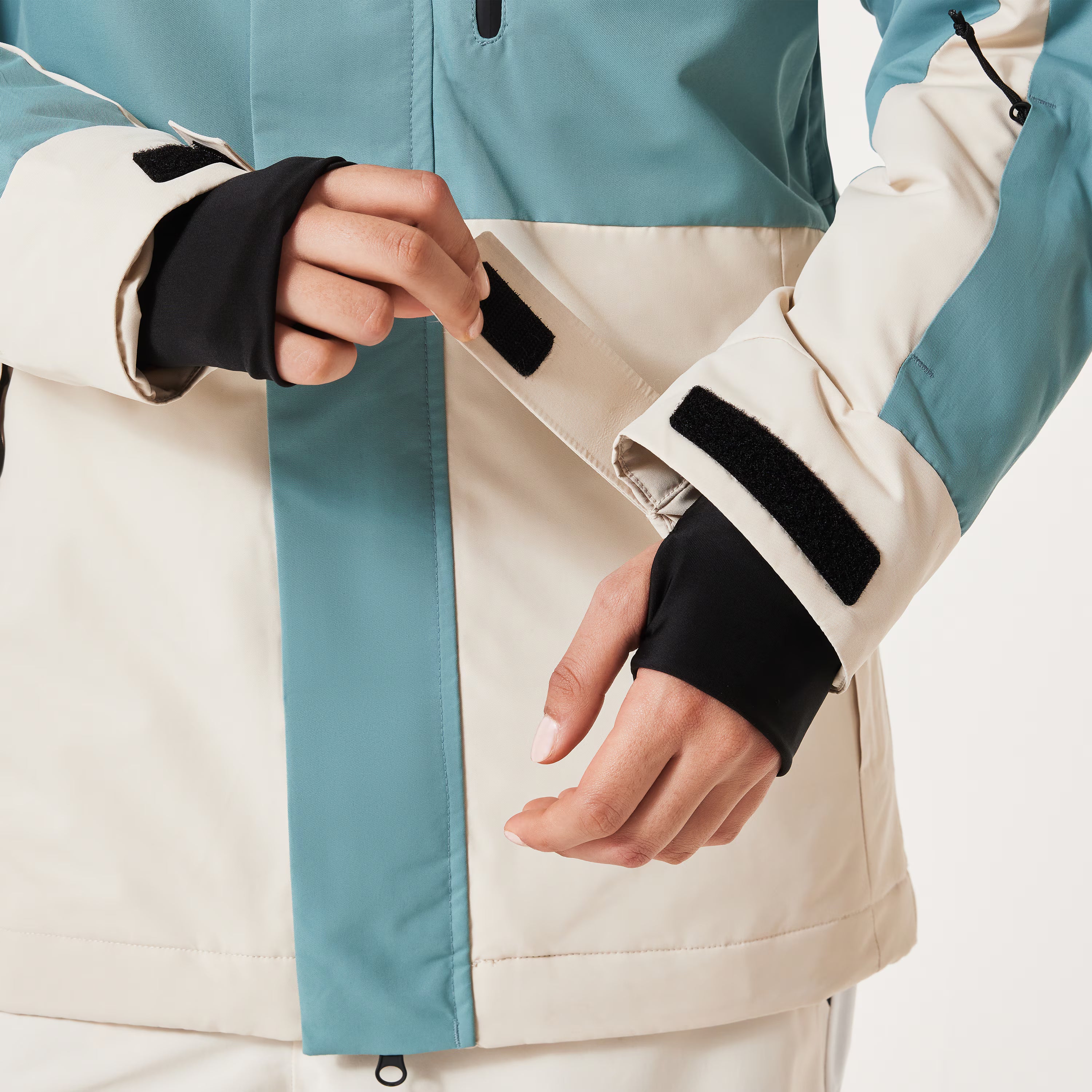 スノーボード ウェア オークリー OAKLEY WMNS TNP TBT INSULATED JACKET MIST PACIFIC 送料無料 日本正規品