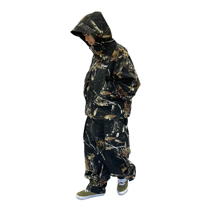 スノーボード ウェア リパブリック REPUBLIC OUTSIDE CITY PARKA Camo 送料無料 日本正規品 予約商品 店頭受け取り可能