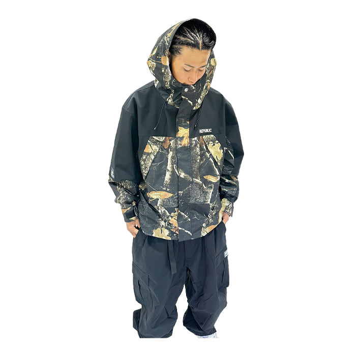 スノーボード ウェア リパブリック REPUBLIC 36 CHAMBERS JACKET Camo/Black 送料無料 日本正規品 予約商品 店頭受け取り可能