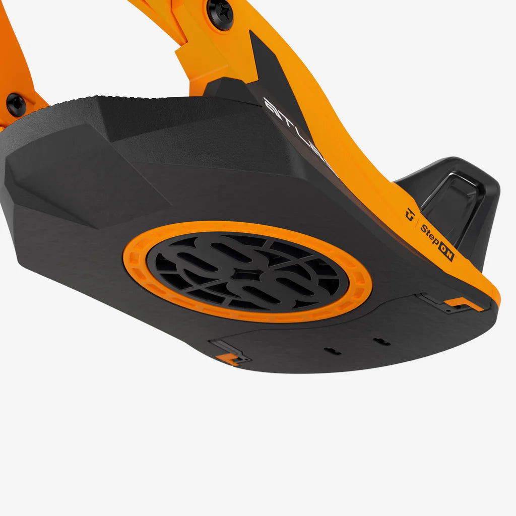 スノーボード ビンディング UNION ATLAS STEP ON ORANGE 25-26 送料無料 日本正規品 予約商品 店頭受け取り可能