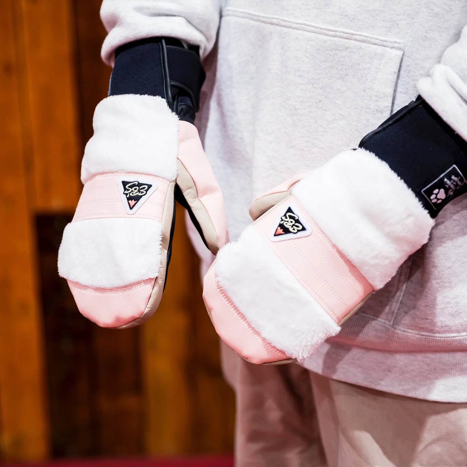 スノーボード グローブ エビス EBS EXCLUSIVE MITT 25-26 送料無料 日本正規品 予約商品 店頭受け取り可能