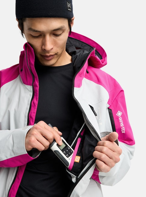 スノーボード ウェア バートン BURTON AK Cyclic GORE-TEX 2L Jacket Very Berry / Gray Cloud 25-26 送料無料 日本正規品 予約商品 店頭受け取り可能