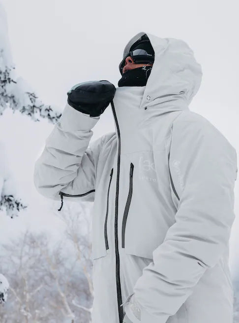 スノーボード ウェア バートン BURTON AK LZ GORE-TEX Down Jacket Gray Cloud 25-26 送料無料 日本正規品 予約商品 店頭受け取り可能