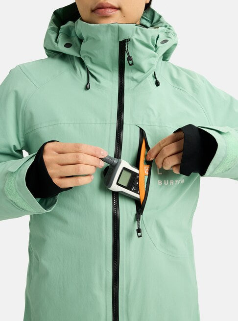スノーボード ウェア バートン BURTON W AK Embark GORE-TEX 2L Jacket Soft Sage 25-26 送料無料 日本正規品 予約商品 店頭受け取り可能