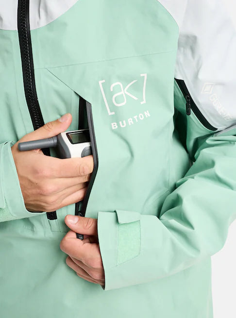 スノーボード ウェア バートン BURTON AK Velocity GORE-TEX Anorak Soft Sage / Gray Cloud 25-26 送料無料 日本正規品 予約商品 店頭受け取り可能