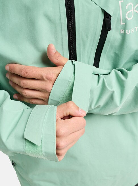 スノーボード ウェア バートン BURTON AK Velocity GORE-TEX Anorak Soft Sage / Gray Cloud 25-26 送料無料 日本正規品 予約商品 店頭受け取り可能