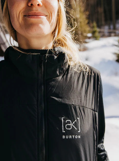 スノーボード ウェア バートン BURTON W AK Helium Stretch Insulated Vest True Black 25-26 送料無料 日本正規品 予約商品 店頭受け取り可能