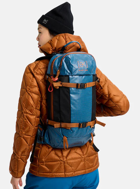 スノーボード ケース バートン BURTON [ak] Dispatcher 18L Pack Blue Teal 25-26 送料無料 日本正規品 予約商品 店頭受け取り可能