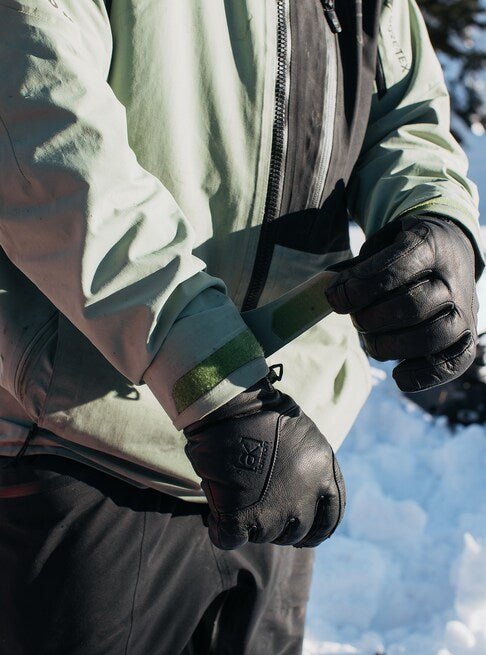 スノーボード グローブ バートン BURTON [ak] Clutch GORE-TEX Leather Gloves True Black 25-26 送料無料 日本正規品 予約商品 店頭受け取り可能