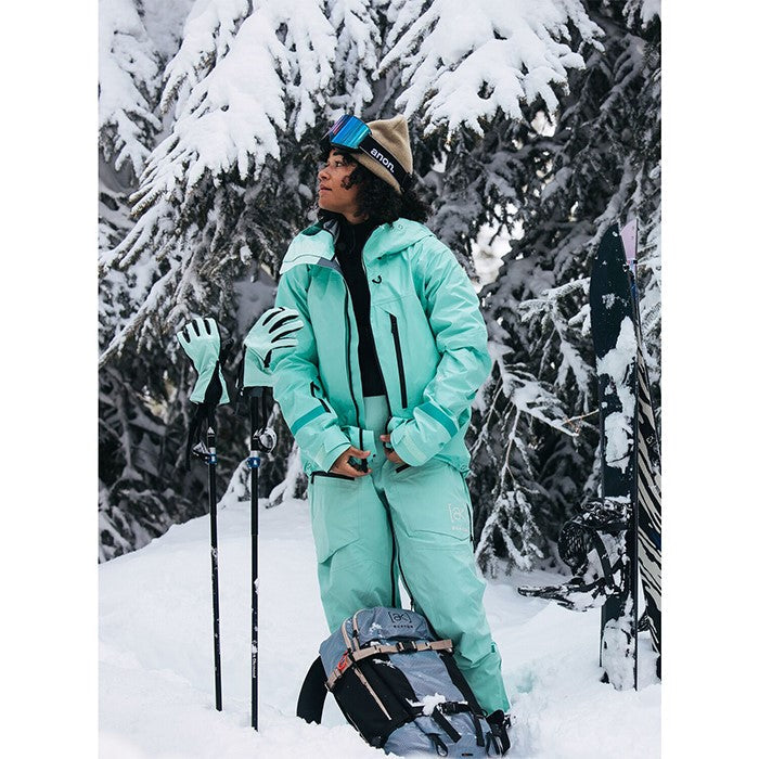 BURTON [ak] コレクション Women's Burton [ak] Tusk GORE-TEX Pro 3L Stretch Jacket Powder Mint バートン AK レディースウェア タスクストレッチジャケット ゴアテックス スノーボード ジャケット レディース