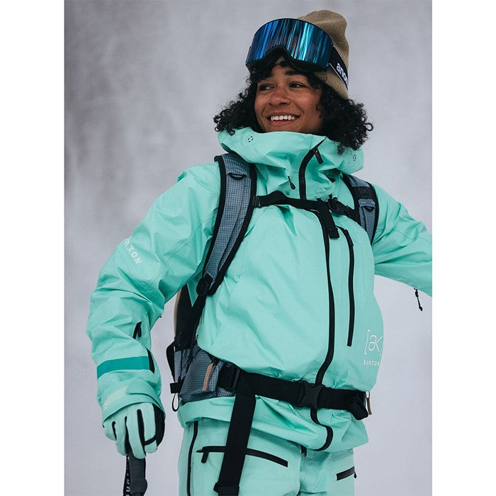 BURTON [ak] コレクション Women's Burton [ak] Tusk GORE-TEX Pro 3L Stretch Jacket Powder Mint バートン AK レディースウェア タスクストレッチジャケット ゴアテックス スノーボード ジャケット レディース