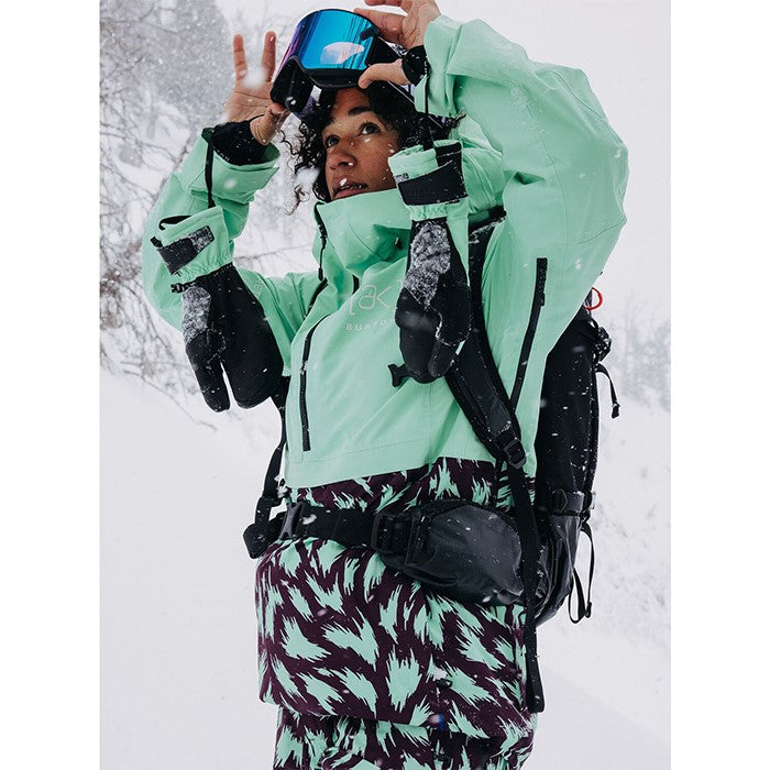 BURTON [ak] コレクション Women's Burton [ak] Kimmy GORE-TEX 2L Anorak Jacket Powder Mint バートン AK レディースウェア キミーアノラックジャケット ゴアテックス スノーボード アノラックジャケット レディース