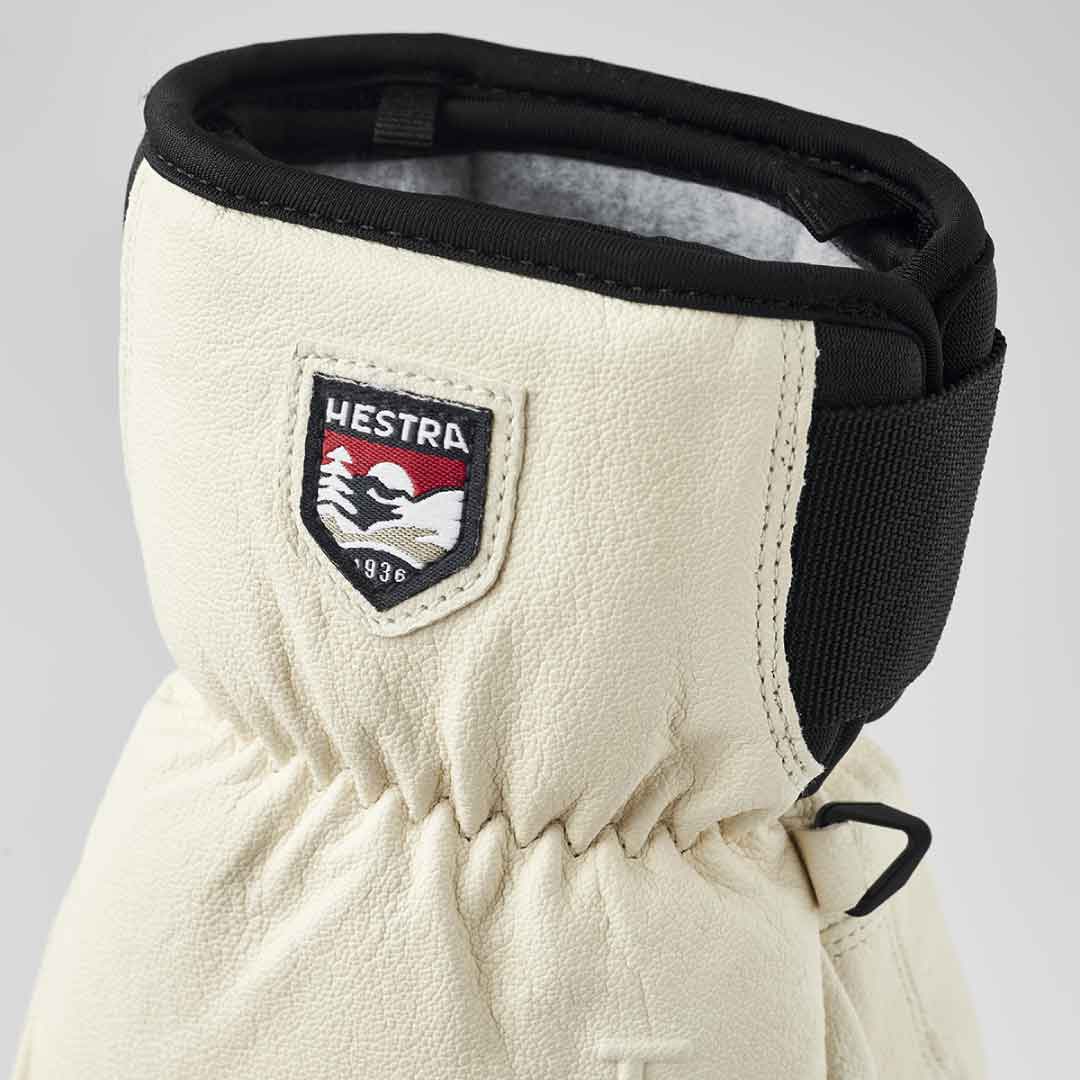 25-26 HESTRA Topo 3-Finger White スノーボード 日本正規品 早期予約