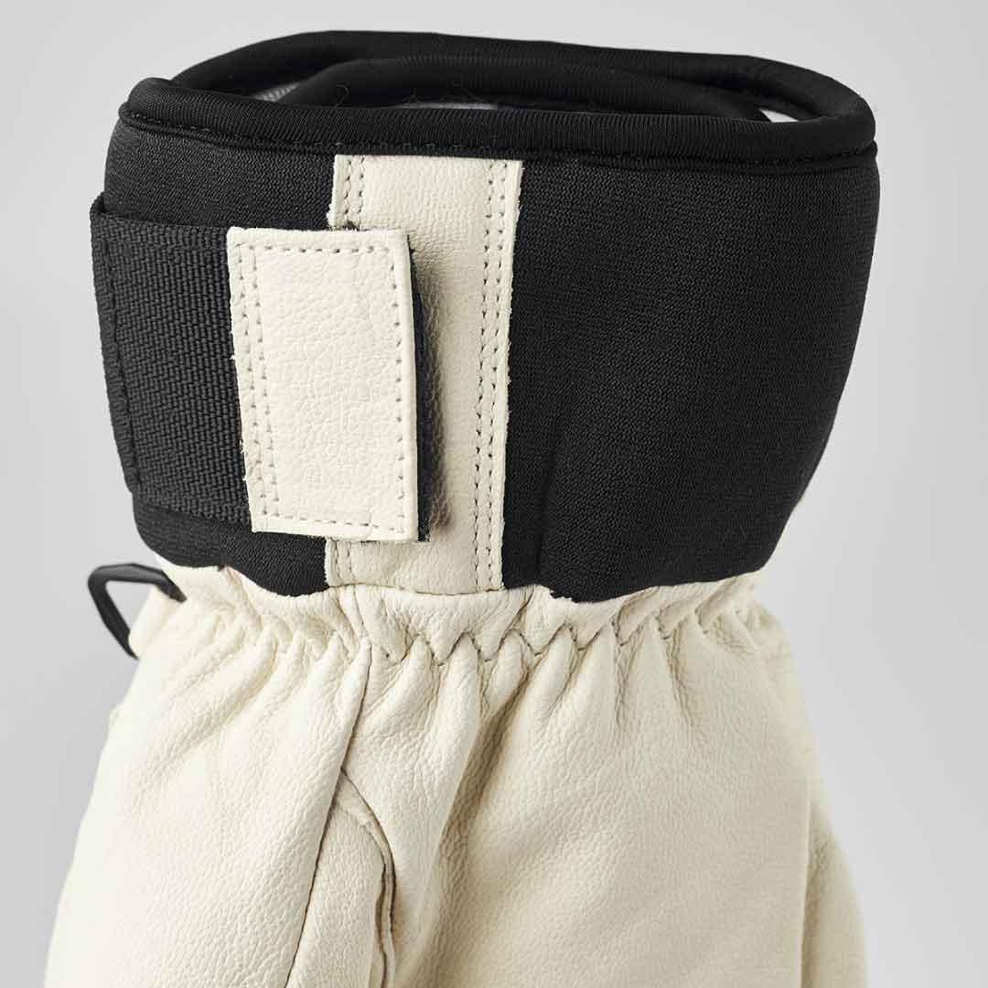 25-26 HESTRA Topo 3-Finger White スノーボード 日本正規品 早期予約