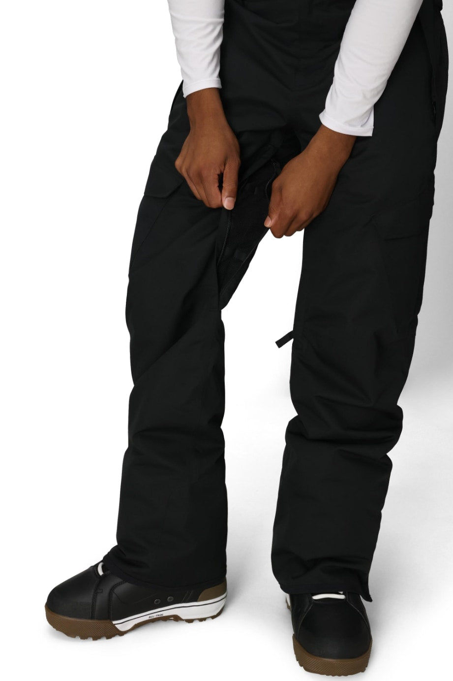 686 ロクハチロク MENS INFINITY INSULATED CARGO PANT BLACK 25-26 スノーボード ウェア