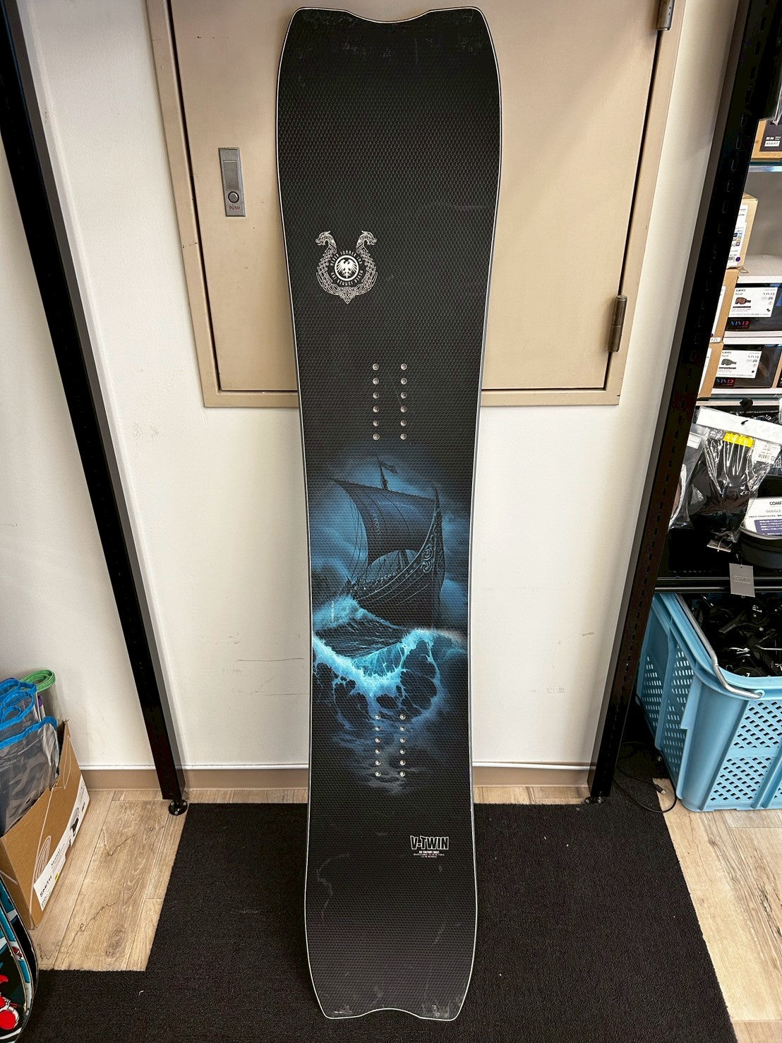 スノーボード 試乗機 NEVERSUMMER V-TWIN 153cm