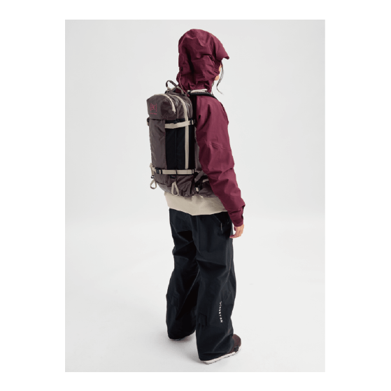 BURTON バートン  [ak] Dispatcher 18L Backpack True Black 2279612A04 26-27 日本正規品