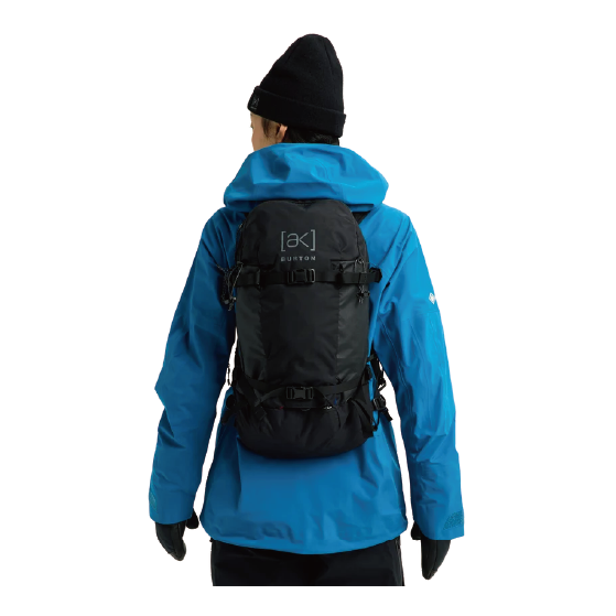 BURTON バートン  [ak] Surgence Tour 18L Pack True Black 2381910A04 26-27 日本正規品