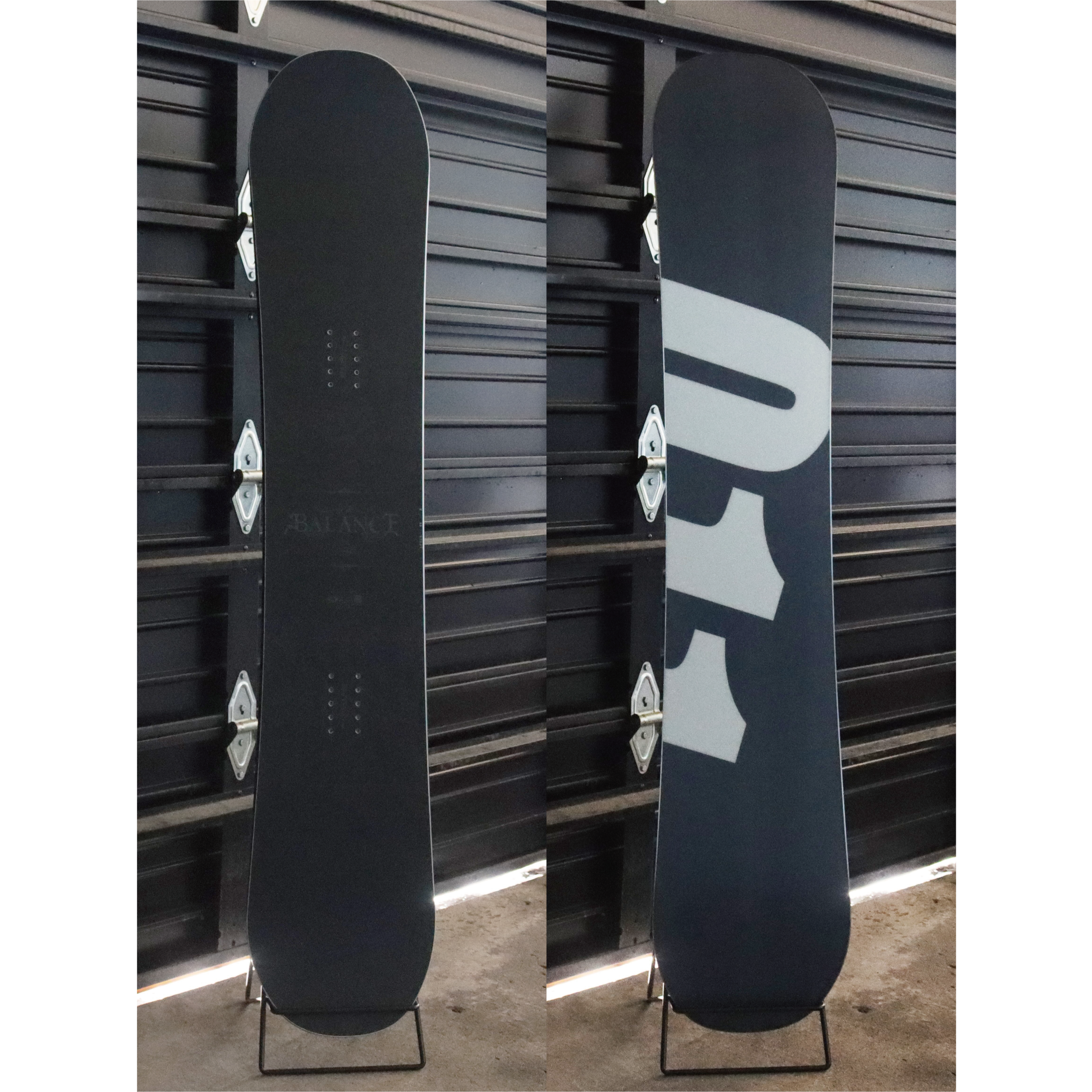 011ARTISTIC スノーボード ゼロワンワン BALANCE 26-27 板 日本正規品